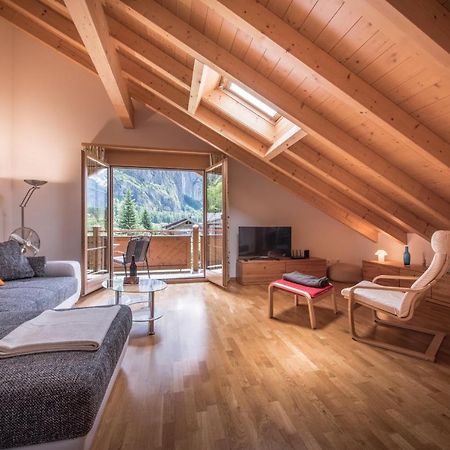 Apartment Lauberhorn, Luxury With Best Views ラウターブルンネン エクステリア 写真